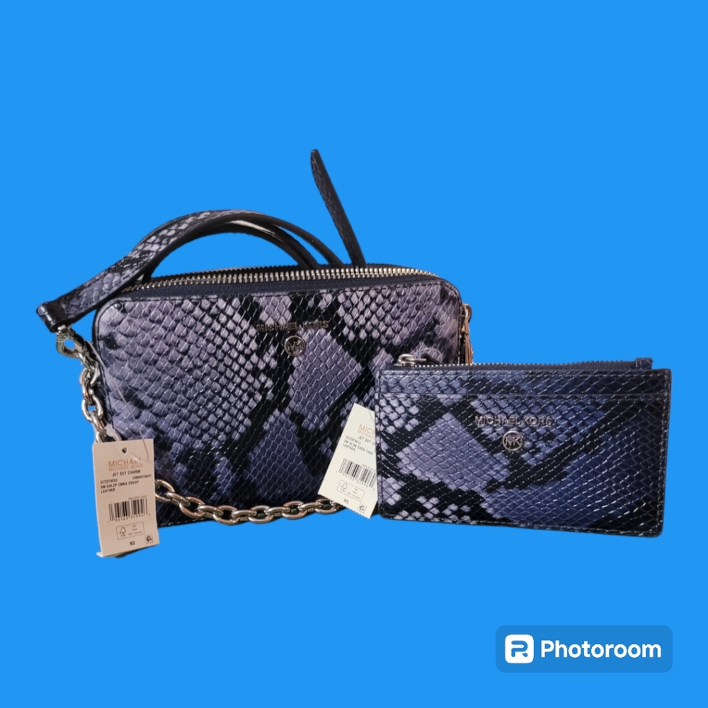 REDUCED💥NWT MICHAEL KORS JET SET CHARM SM DBL ZIP CAMERA XBODY & WALLET 2PC SET